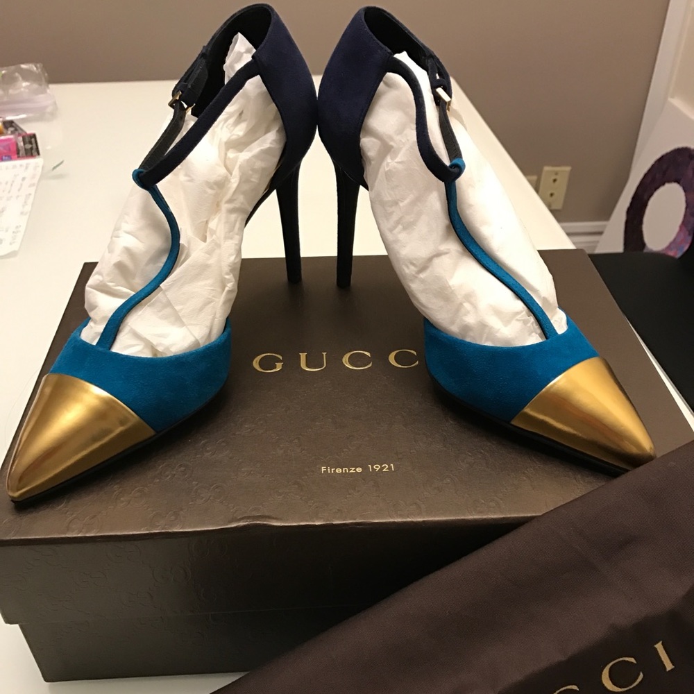 Gucci heels